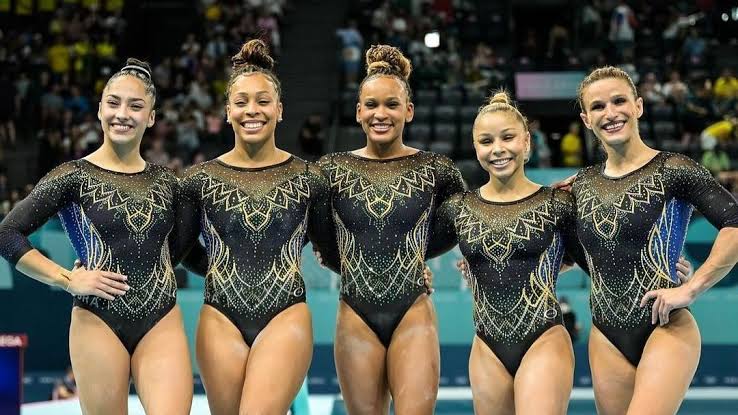 Equipe feminina conquista bronze na ginástica artística em Paris